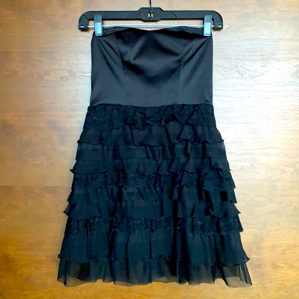 Adorable ruffled mini dress